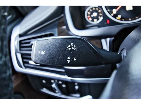 Used 2017 BMW X6 sDrive35i image 13