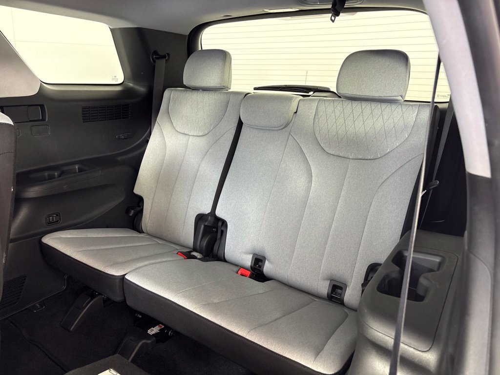 Used 2022 Hyundai Palisade SEL FWD image 18