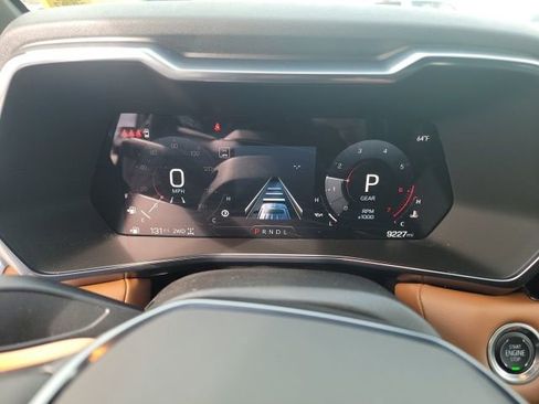 Used 2024 GMC Canyon AT4 w/ Canyon Safety Plus Package image 11