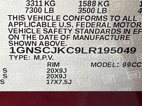 Used 2020 Chevrolet Suburban Premier image 57