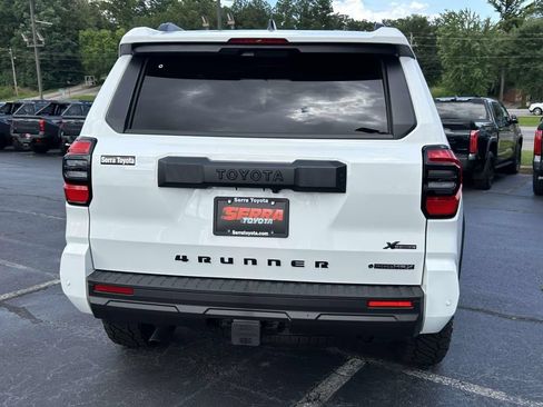 New 2026 Toyota 4Runner TRD Off-Road Premium AWD/4WD image 4