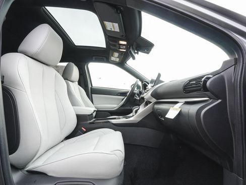 New 2026 Mitsubishi Eclipse Cross SEL image 39