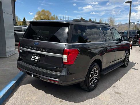 Used 2023 Ford Expedition Max XLT AWD/4WD image 9