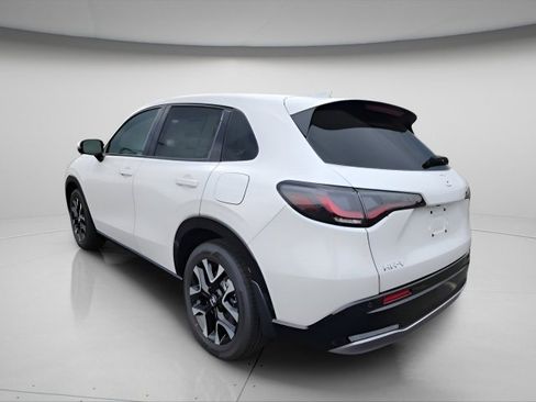 New 2026 Honda HR-V EX-L image 4