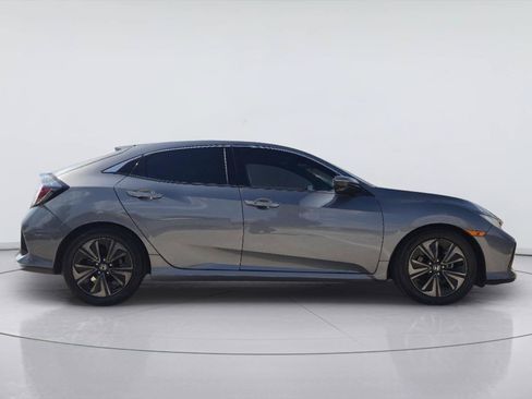 Used 2018 Honda Civic EX image 6