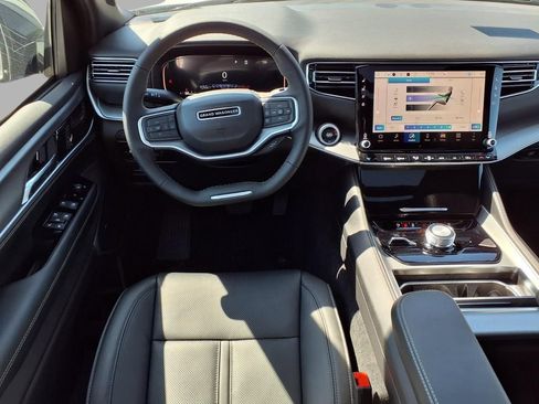 New 2026 Jeep Grand Wagoneer L 4WD image 4