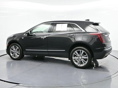 Certified 2024 Cadillac XT5 Premium Luxury w/ LPO, Floor Liner Package AWD/4WD image 5
