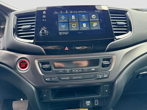 Used 2022 Honda Passport EX-L image 16