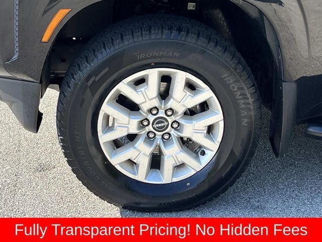 Used 2022 Nissan Frontier SV w/ Technology Package AWD/4WD image 11