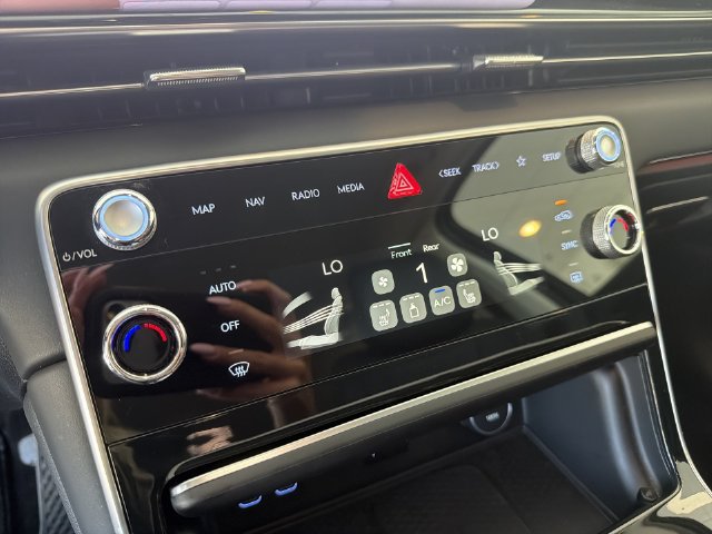 Used 2026 Genesis GV80 2.5T AWD/4WD image 30