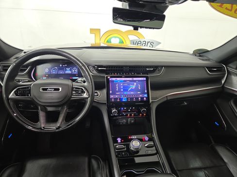 Certified 2021 Jeep Grand Cherokee L Overland w/ Advanced Protech Group III AWD/4WD image 15