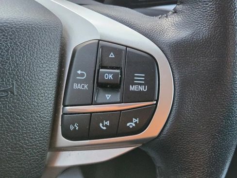 Used 2021 Ford Explorer XLT image 15