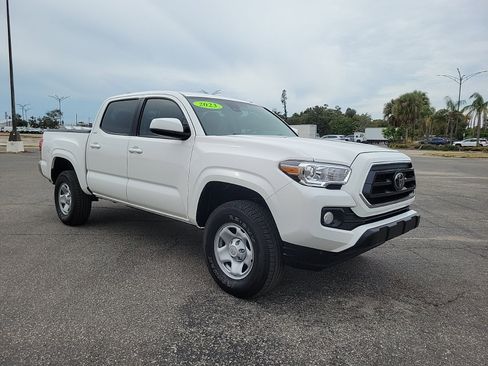 Used 2023 Toyota Tacoma SR image 28