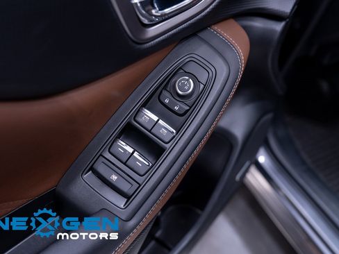 Used 2023 Subaru Forester Touring image 23