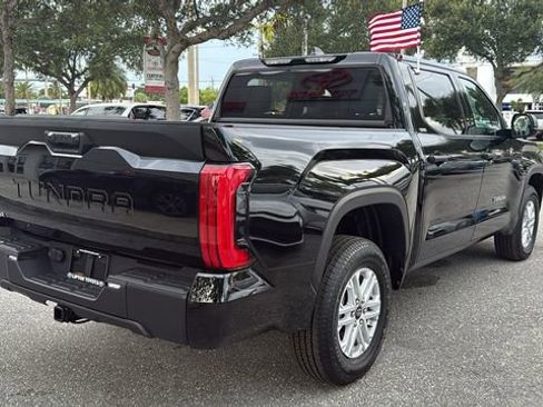 Used 2025 Toyota Tundra SR5 image 9