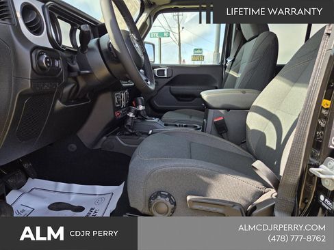 New 2026 Jeep Gladiator Mojave AWD/4WD image 7