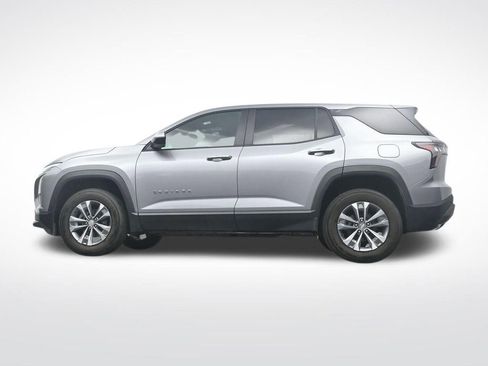 Used 2025 Chevrolet Equinox LT FWD image 36