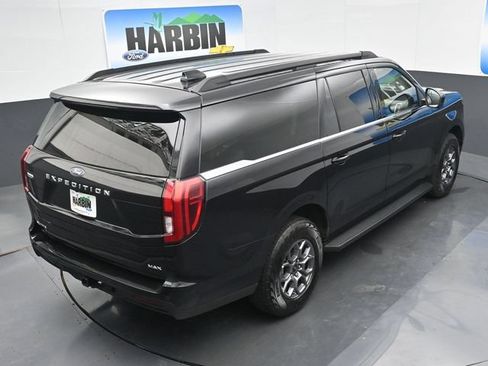 Used 2025 Ford Expedition Max Active AWD/4WD image 27