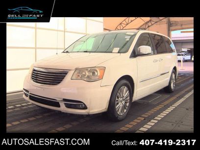 Used 2011 Chrysler Town & Country Limited w/ Trailer Tow Group