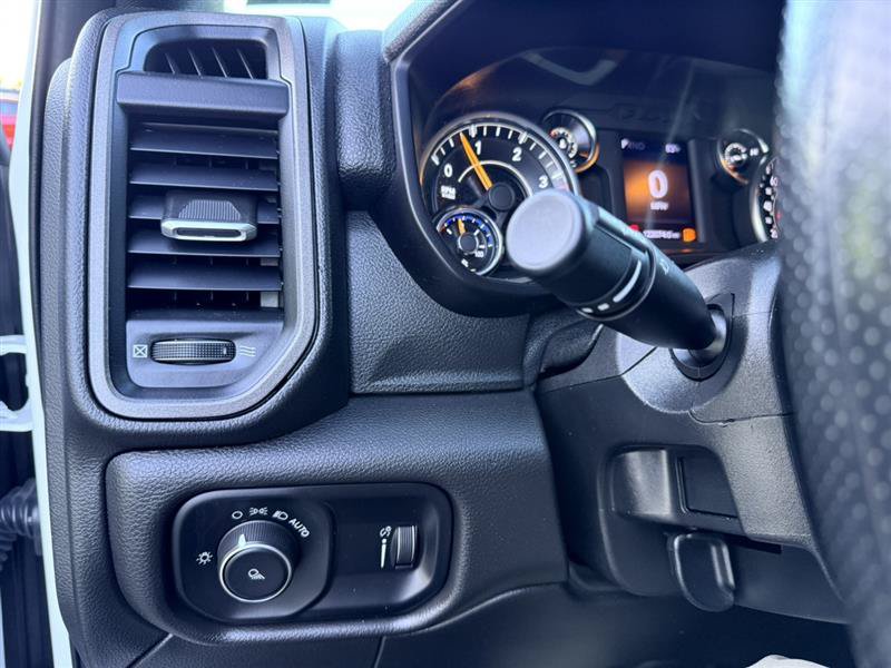 Used 2022 RAM 2500 Tradesman w/ Chrome Appearance Group AWD/4WD image 29
