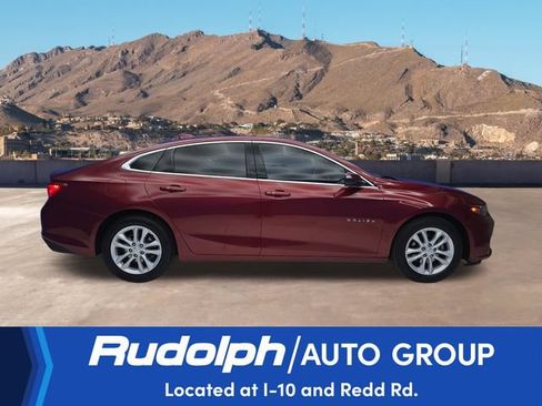 Used 2017 Chevrolet Malibu LT w/ Driver Confidence Package FWD image 6