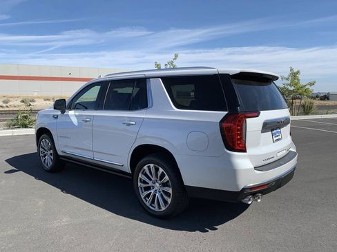 Used 2021 GMC Yukon Denali w/ Denali Ultimate Package AWD/4WD image 5