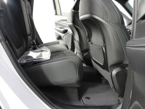 New 2026 Jeep Grand Cherokee Laredo X image 20