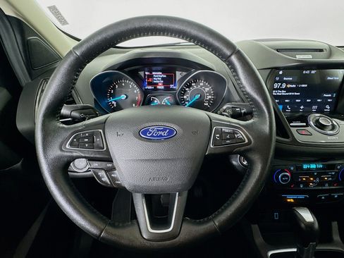 Used 2017 Ford Escape Titanium image 11