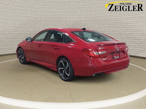 Used 2022 Honda Accord Sport image 7