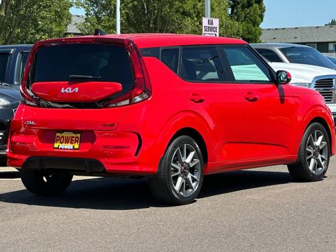 Used 2022 Kia Soul GT-Line FWD image 4