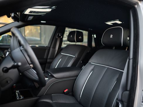 Certified 2023 Rolls-Royce Phantom Sedan w/ The Phantom Package image 42