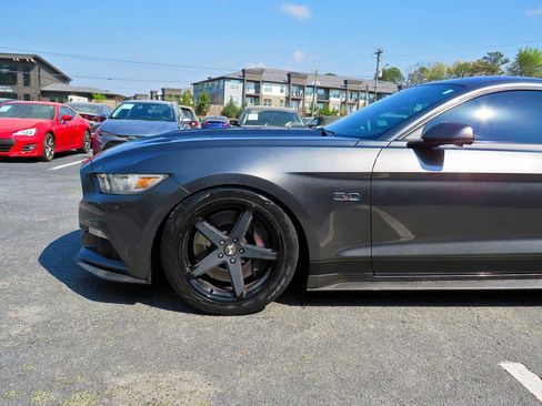 Used 2017 Ford Mustang GT Premium w/ GT Performance Package image 35