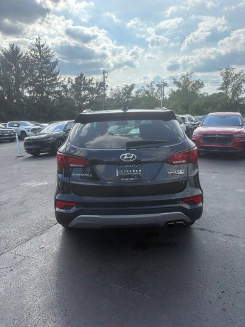 Used 2017 Hyundai Santa Fe Sport w/ 2.0T Ultimate Tech Package 05 AWD/4WD image 6