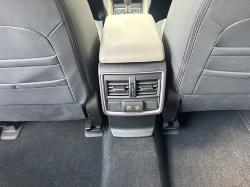Certified 2024 Subaru Forester Premium AWD/4WD image 19