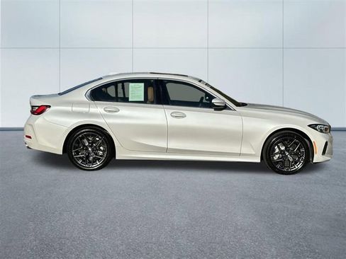 Certified 2025 BMW 330i xDrive Sedan w/ Convenience Package image 5