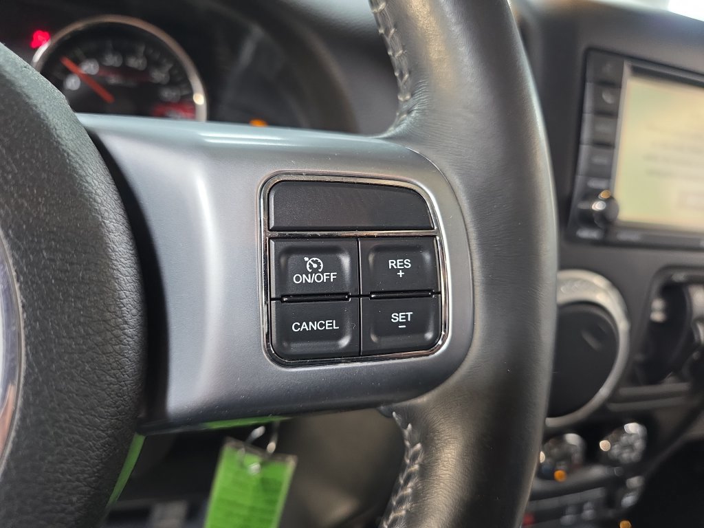 Used 2016 Jeep Wrangler Unlimited Rubicon AWD/4WD image 20