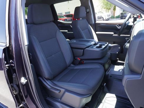 Certified 2022 GMC Sierra 1500 Elevation w/ LPO, Elevation Black Package RWD image 13