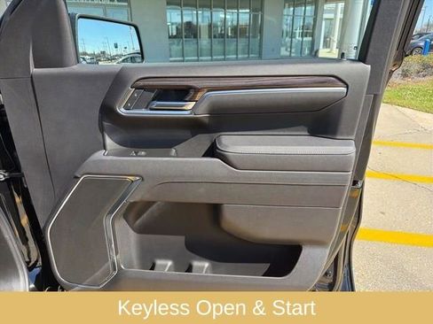 Used 2025 Chevrolet Silverado 1500 RST image 29