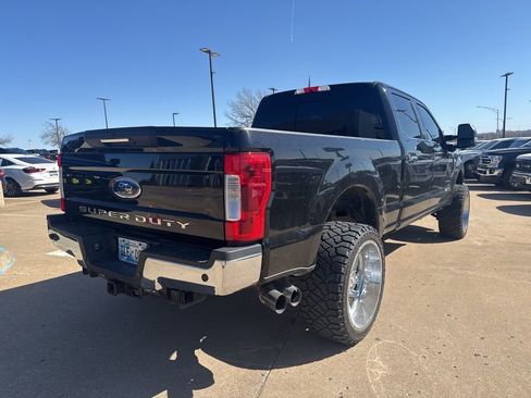 Used 2018 Ford F250 Lariat w/ Lariat Ultimate Package image 10