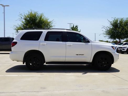 Used 2020 Toyota Sequoia TRD Sport w/ TRD Sport Premium Package RWD image 7