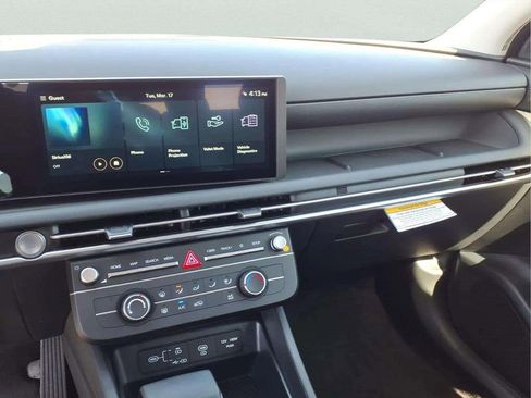 New 2026 Hyundai Tucson SE FWD image 13