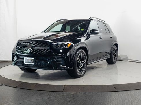 Certified 2026 Mercedes-Benz GLE 450 4MATIC image 3