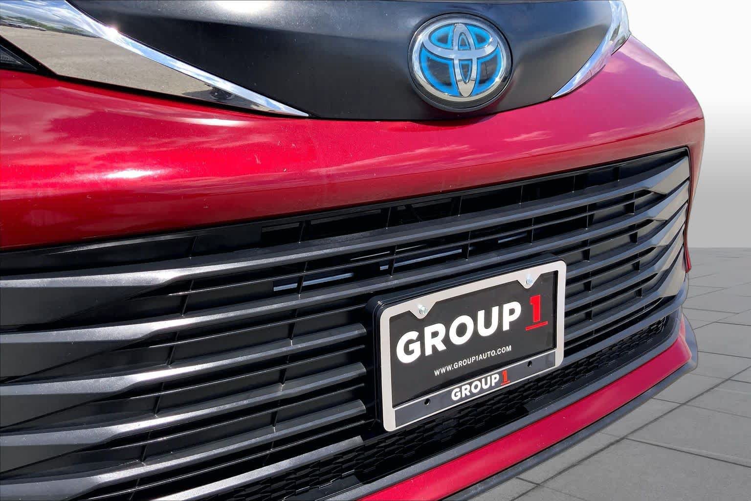 Used 2022 Toyota Sienna LE FWD image 29