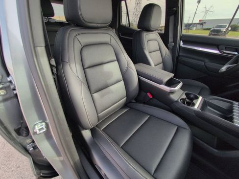 New 2026 GMC Terrain Elevation w/ Elevation Premium Package image 29