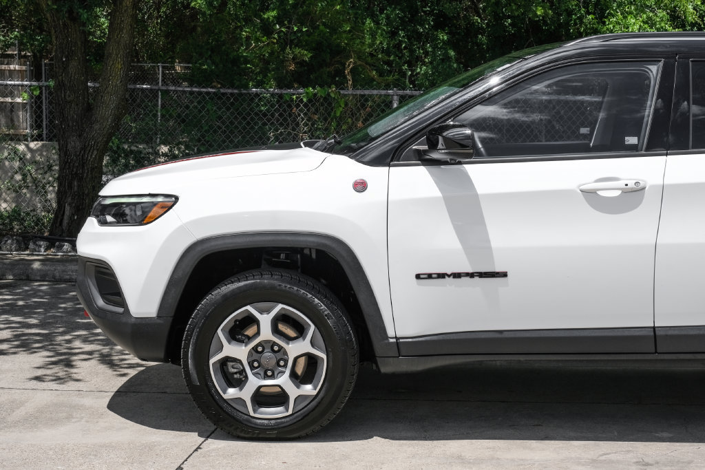 Used 2022 Jeep Compass Trailhawk w/ Trailhawk Elite Group AWD/4WD image 21