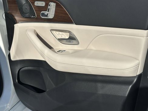 New 2026 Mercedes-Benz GLE 350 4MATIC image 16