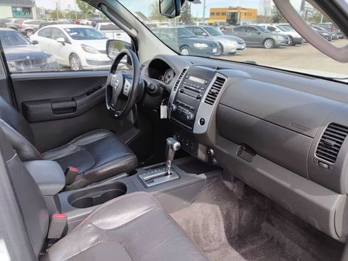 Used 2012 Nissan Xterra PRO-4X w/ Pro-4x Leather Pkg image 15