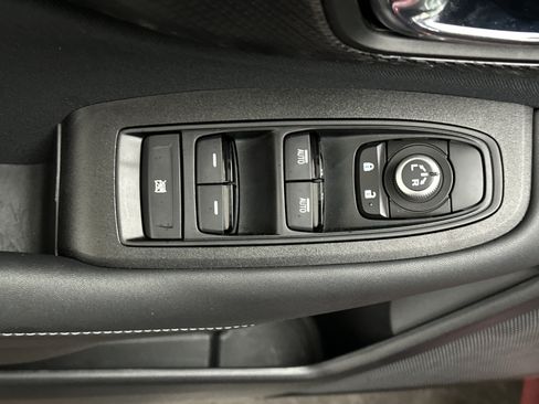 Used 2025 Subaru Legacy Premium AWD/4WD image 17