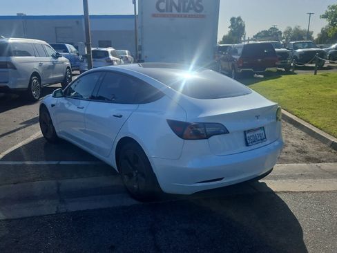 Used 2023 Tesla Model 3 Standard Range image 6