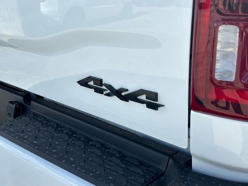 New 2025 RAM 3500 Limited image 25